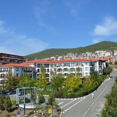 In Complex Chateau Nessebar