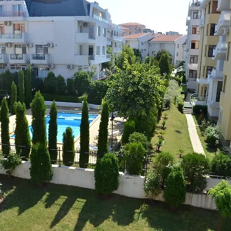 Apartamento In Complex Chateau Nessebar Sveti Vlas