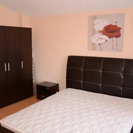 Апартаменты In Complex Chateau Nessebar *