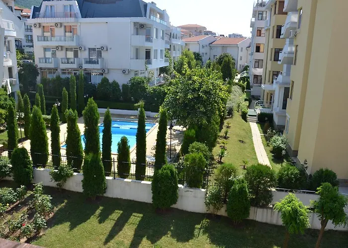 Appartamento In Complex Chateau Nessebar Sveti Vlas